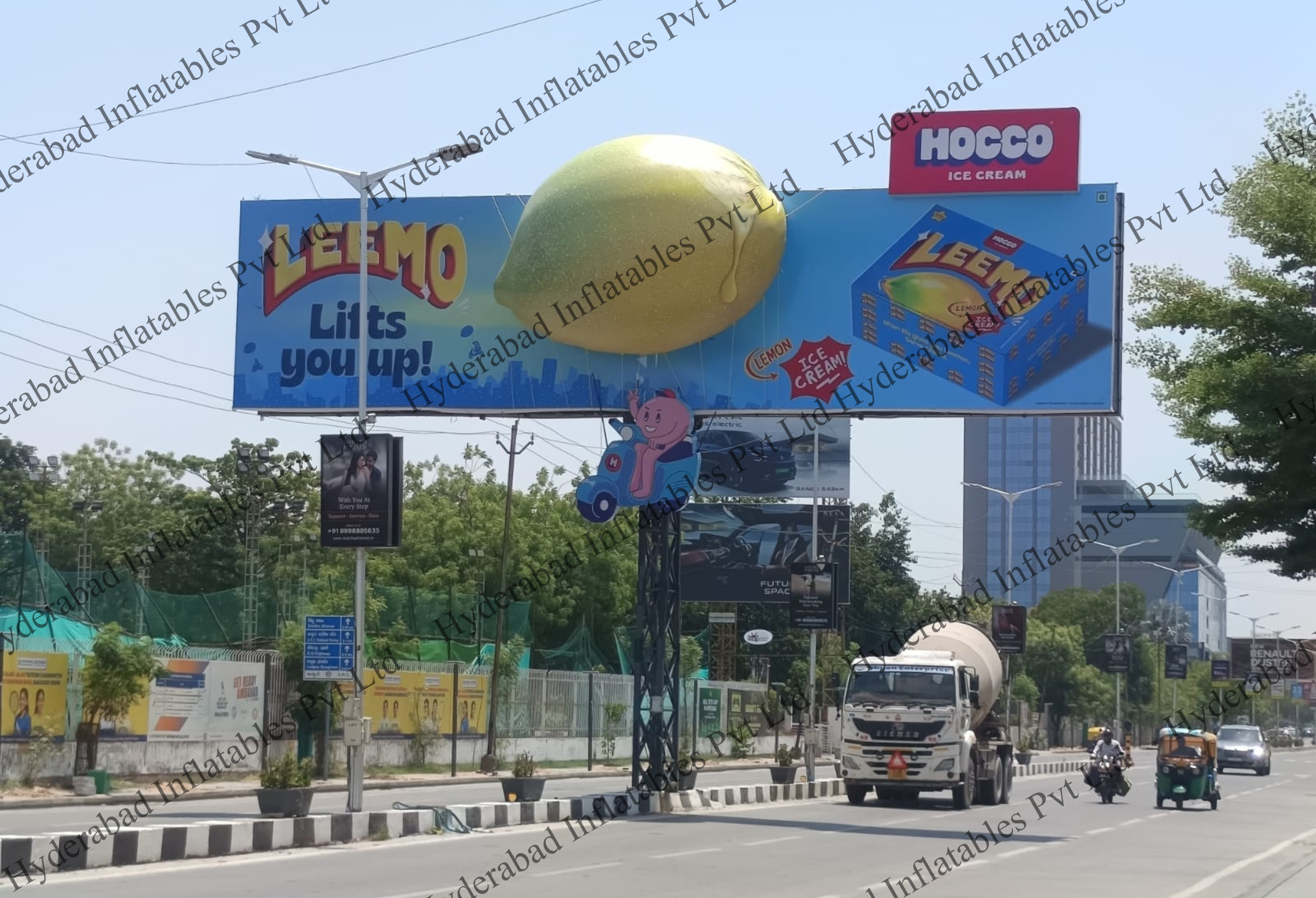 3D Inflatable Lemon Hoarding - Image 2