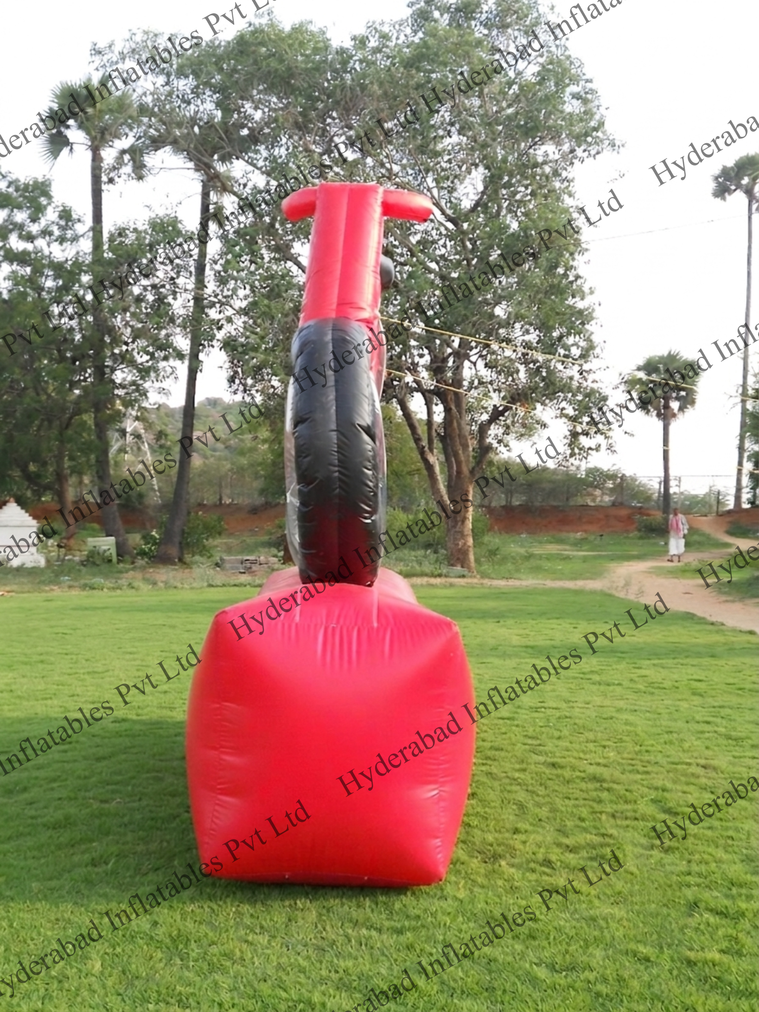 Bicycle on Base - Image 2