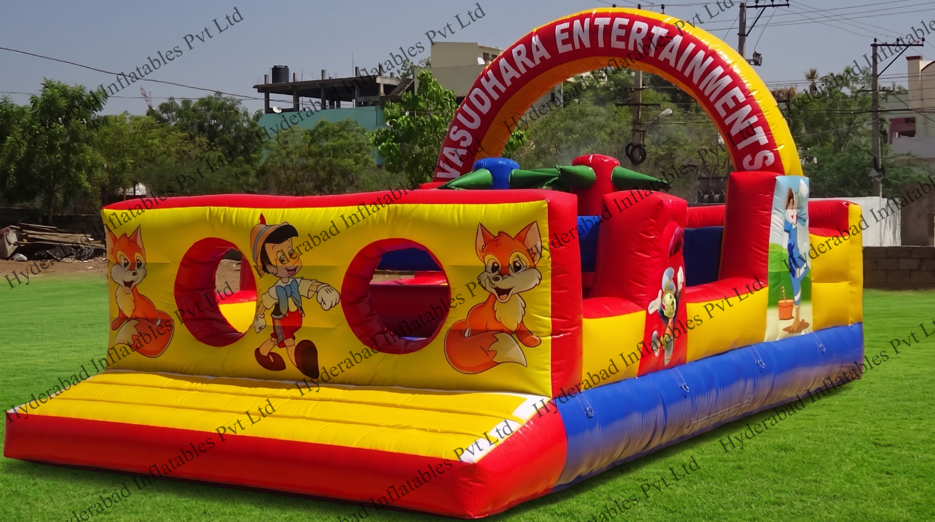 Character Themed Obstacle Bouncer