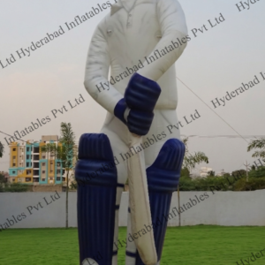 Giant Cricketer