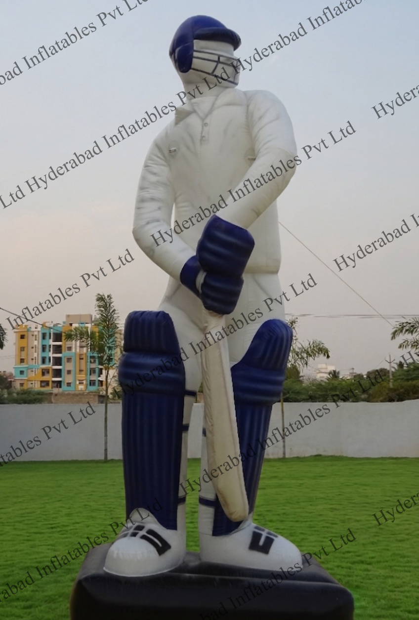 Giant Cricketer